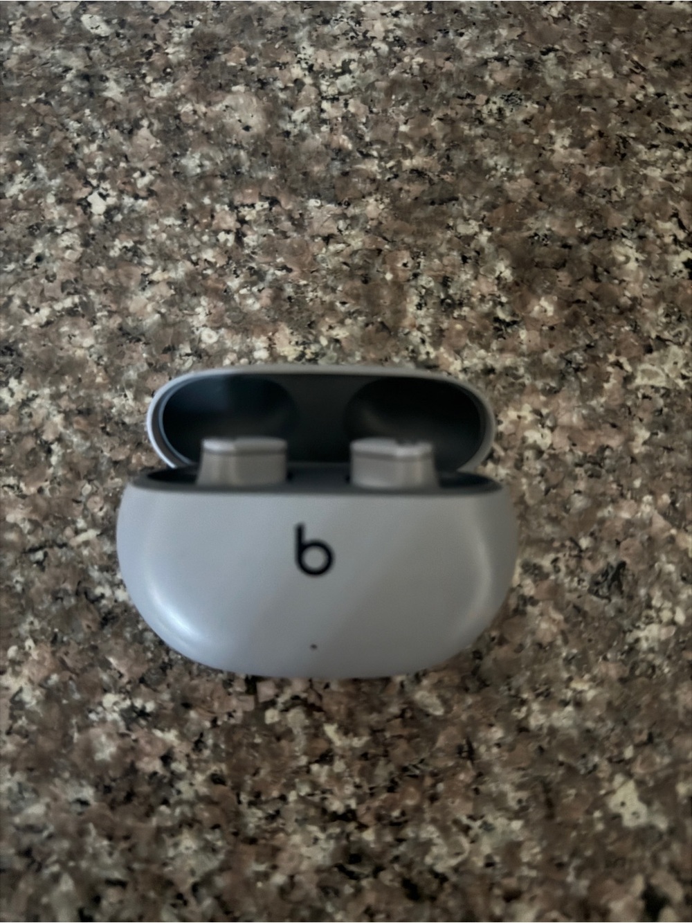 Beats by Dre True Wireless Earbuds with Charging Case - Light Gray